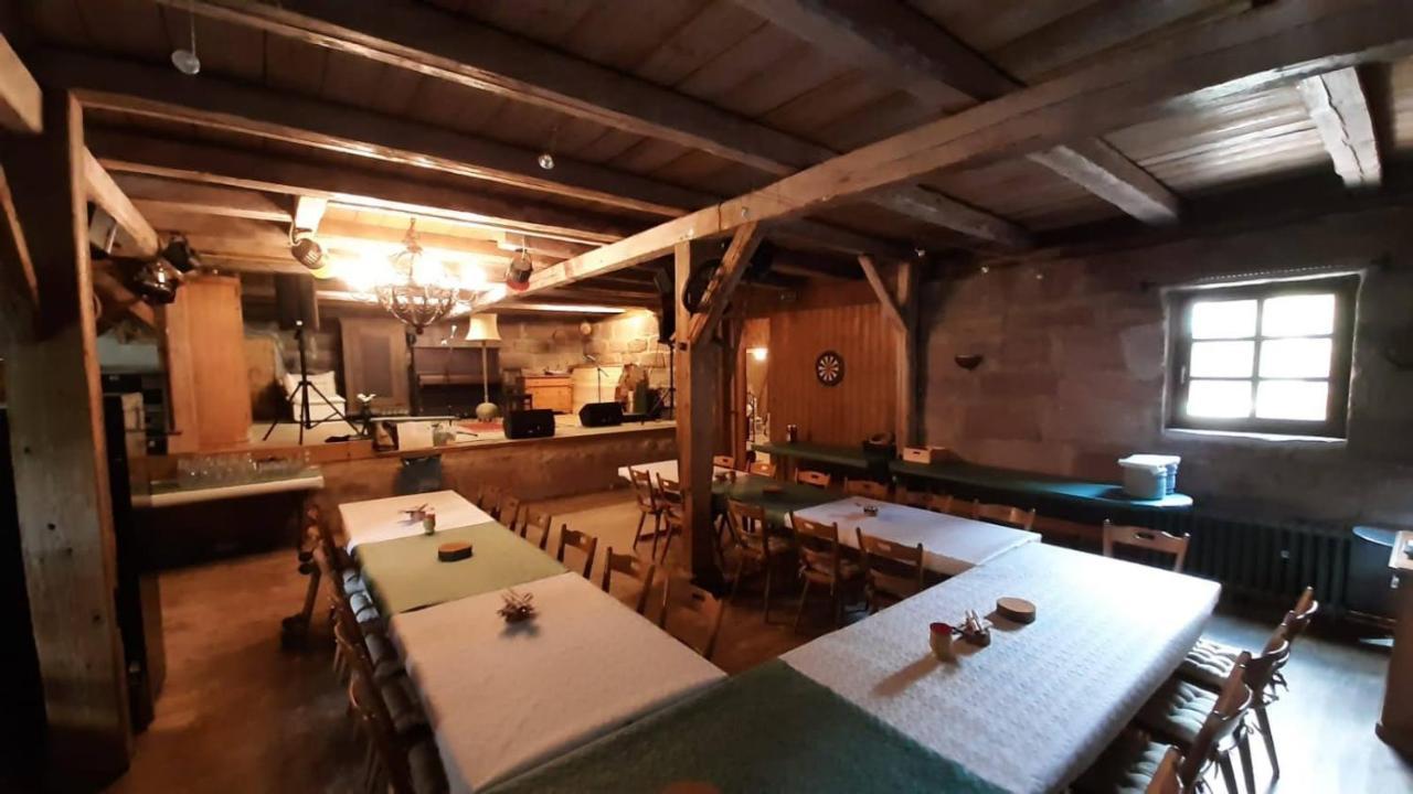Ferienwohnung Kunst Und Kulturschuppen Hasenmuehle Kammerstein Exterior foto