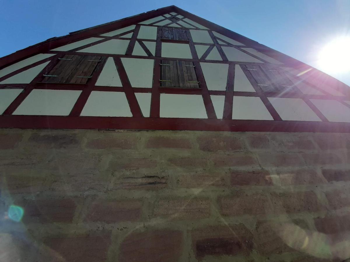 Ferienwohnung Kunst Und Kulturschuppen Hasenmuehle Kammerstein Exterior foto